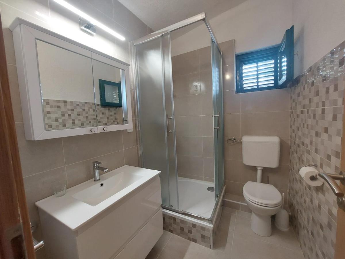 Secluded Fisherman'S Cottage Lavdara, Dugi Otok - 21569 Sali Buitenkant foto